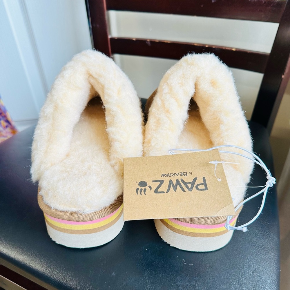 Tan Bearpaw Retro Loki Platform Slippers - Picture 12 of 14